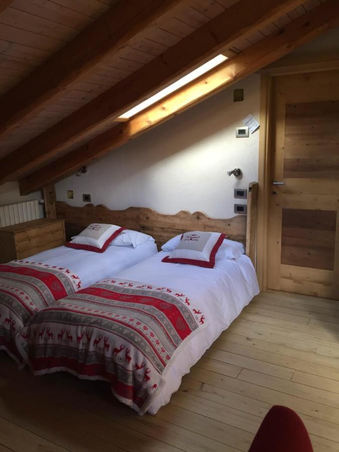 Lthorses & Dreams Bed & Breakfast ลาตุยเล ภายนอก รูปภาพ